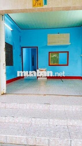 Cần bán gấp căn nhà ở 1/ Đ. Tân Xuân 6 , Hóc Môn 81m2 SHR giá 975tr