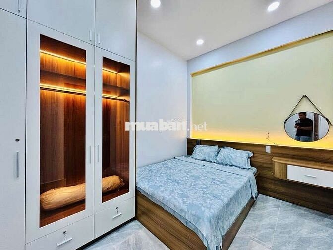 BÁN NHÀ ĐẸP 3 TẦNG, SÁT HẺM XE TẢI THÔNG,32M², GẦN CV LÀNG HOA HƠN 4TỶ