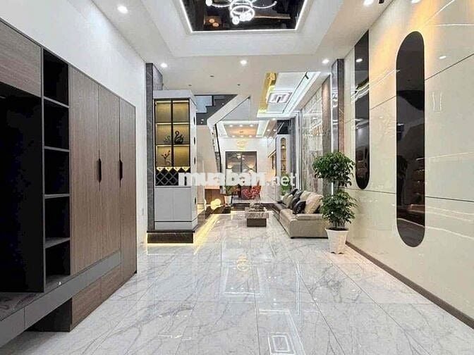 Nhà Phố hoàn công nôii thăt cao cấp