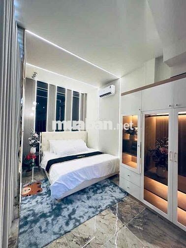 - Siêu phẩm có 1 ko 2 không có căn thứ 2 để so sánh