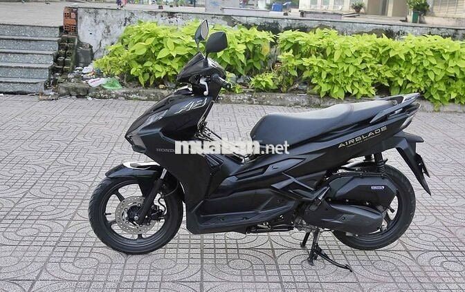 Honda Air Blade 125 đen mờ 4V 2023 Bản Đặc Biệt