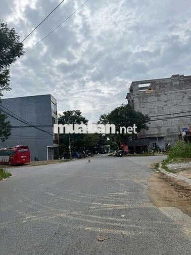 Cần bán nhanh lô đất đường Vũ Lập