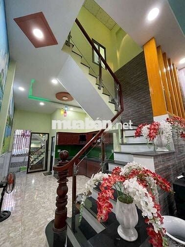 Cho thuê nhà có nội thất tân bình giá 7triệu