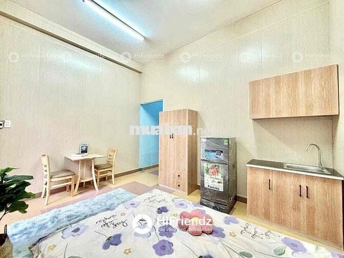 TRỐNG LẠI PHÒNG BANCOL FULL NỘI THẤT CHO NUÔI PET CÁCH VHU 3P ĐI XE