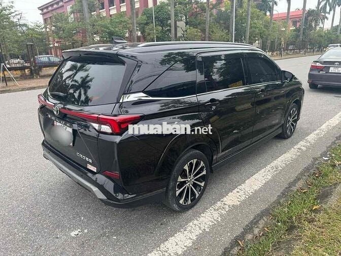 Toyota Veloz Cross 2022 CVT Top - 54000 km