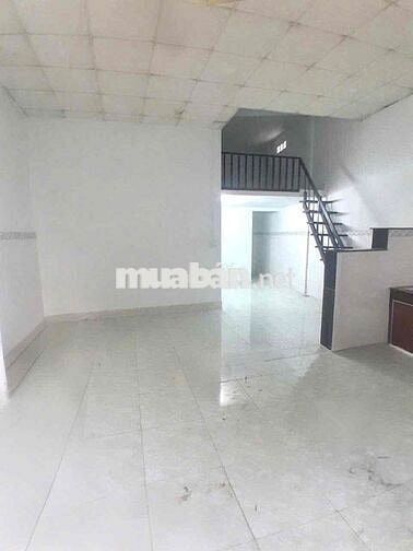 Cho thuê nhà nguyên căn 100m có:2pn gần Nhà Thờ Dĩ An - Dĩ An