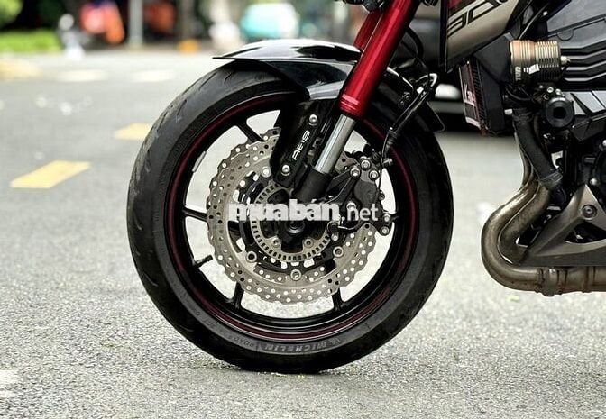 Bán Kawasaki Z800 candy 2016