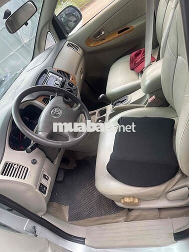 Toyota Innova 2010 V - 135000 km