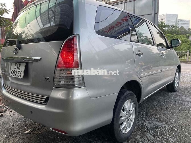 Toyota Innova 2010 V - 135000 km