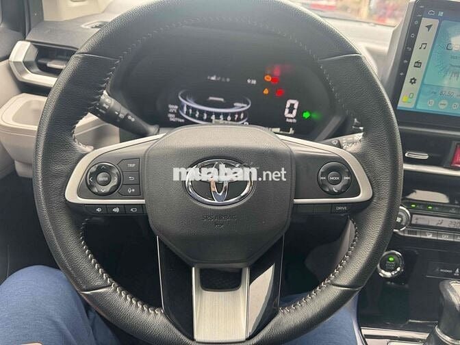 Toyota Veloz Cross 2022 CVT Top - 54000 km