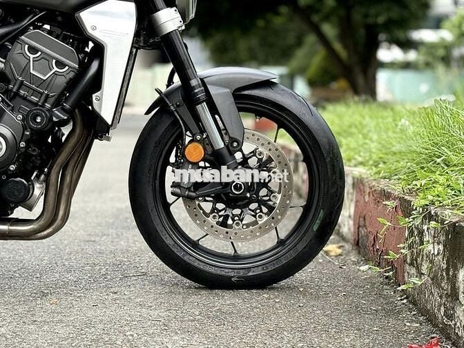 Bán Honda CB1000R Neo 2019 bs TP đuôi thần tài