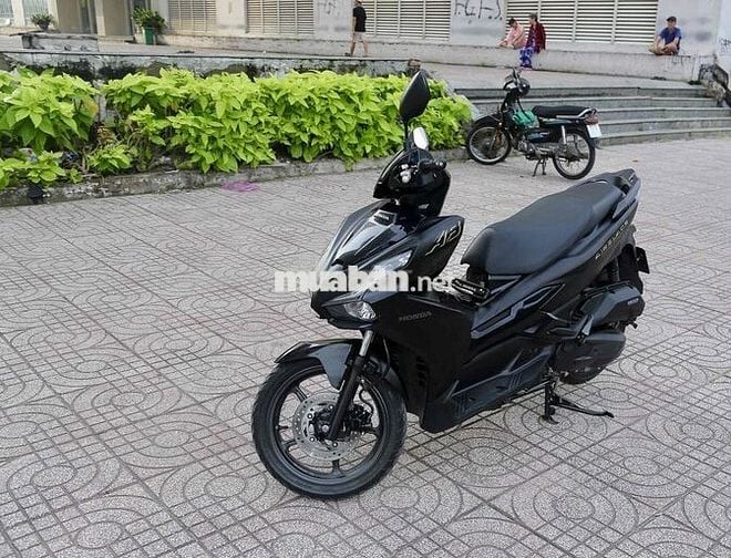 Honda Air Blade 125 đen mờ 4V 2023 Bản Đặc Biệt