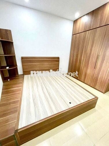 BÁN NHÀ 4 TẦNG DÂN XÂY GẦN 40M² CẠNH CẤP 3 THẠCH BÀN,LONG BIÊN