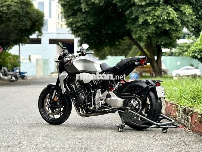 Bán Honda CB1000R Neo 2019 bs TP đuôi thần tài