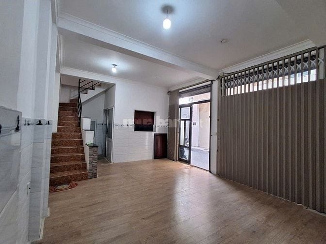 Cho thuê nhà mặt tiền hẻm xe hơi THĐạo Q1, khu vp, KD-buôn bán.