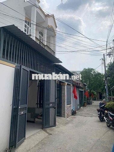 Nhà đẹp SHR 8,2*18m 3PN hẻm 5m ô tô 2/ ngắn Liên Ấp 2-6 Vĩnh Lộc A