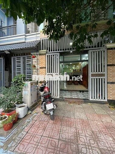 Cho thuê nhà có nội thất tân bình giá 7triệu