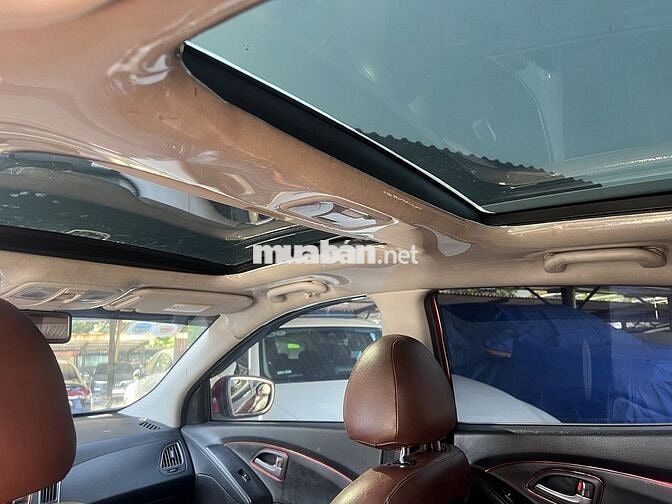 Hyundai Tucson 2011 2.0 AT 4WD - 150000 km