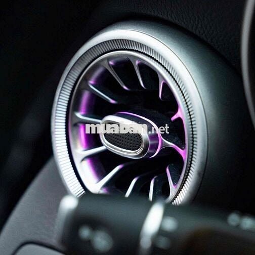 LONG ANH AUTO về Mercedes C300 AMG 2021 27000km