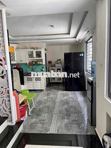 Cho thuê căn góc 2 mặt tiền Đường số 18 (4,2x16m) 7pn 6wc 25tr