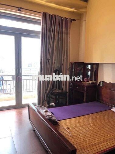 NHÀ 3 TẦNG SÂN VƯỜN XD RẤT ĐẸP - HOÀN CÔNG ĐẦY ĐỦ - HUỲNH VĂN NGHỆ