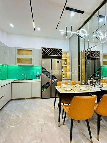 Có ngay căn nhà (4,3x18,8) 3tầng - giá chỉ 2tỷ ngay đường Nguyễn Oanh