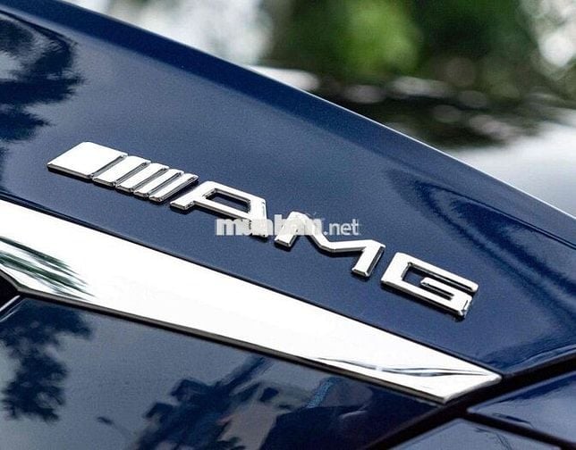 LONG ANH AUTO về Mercedes C300 AMG 2021 27000km