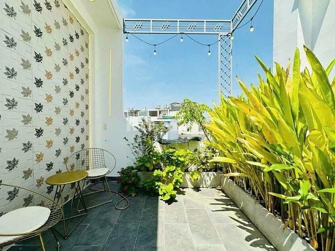 Có ngay căn nhà (4,3x18,8) 3tầng - giá chỉ 2tỷ ngay đường Nguyễn Oanh