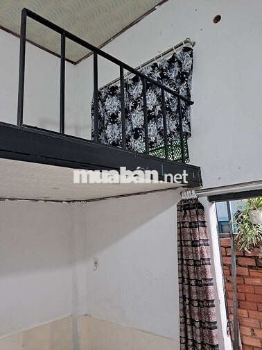 Phòng trọ 15m2, có gác, đường Nguyễn Hữu Cảnh, p.22, Q. Bình Thạnh.