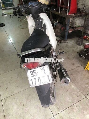 Yamaha Sirius 110 Trắng Đen Đỏ