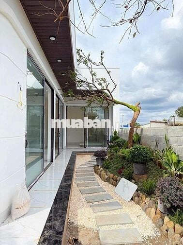 🏡BÁN NHÀ CẤP 4 SÂN VƯỜN GẦN ĐƯỜNG NGUYỄN TRUNG TRỰC – BẾN LỨC, LONG AN