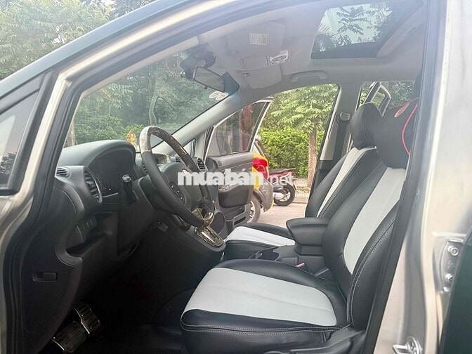 Kia Carens 2010 SX 2.0 AT - 110000 km