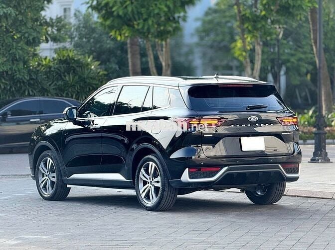 Ford Territory Titanium X 2025, tiết kiệm ngay 150