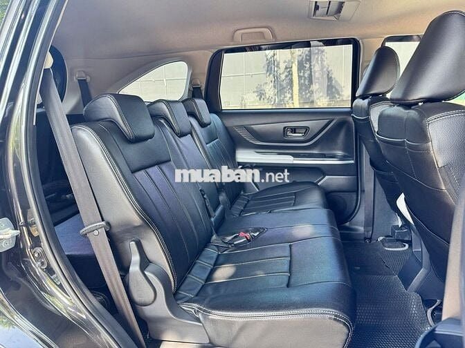 Toyota Veloz Cross CVT Top 2022