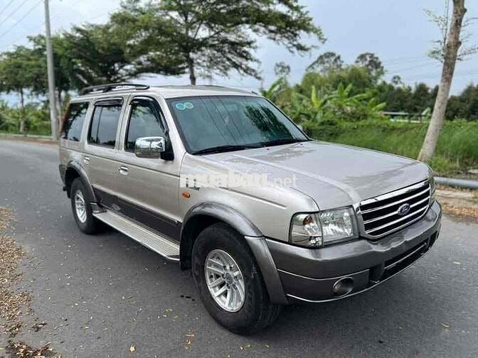 Ford Everest 2006 2.6L 4x2 MT - 234567 km