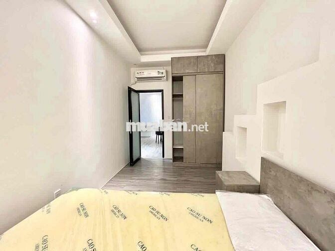 Cho Thuê 2PN Cửa Sổ Trời Thoáng Mát Full Nội Thất Tại Phú Nhuận Gần Q1