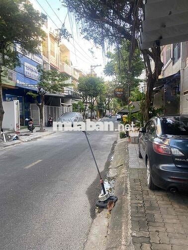 bán đất tặng nhà cấp 4 mặt tiền 5m5