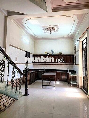 BIỆT THỰ 3 TẦNG BỀ THẾ-MẶT TIỀN GÒ VẤP-280M2-NGANG KHỦNG 14M-VUÔNG VỨC