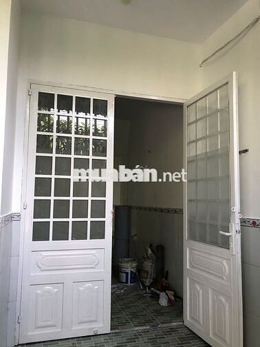 Nhà nguyên căn 102m, cuối đường số 9 Linh Tây(Hẻm 12 Trần Thị Vững)