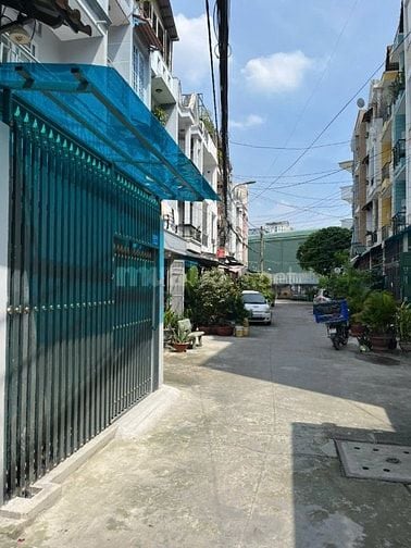 Cho thuê nhà nguyên căn, hẻm xe hơi, phù hợp với gia đình