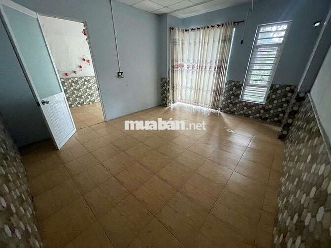 Cho thuê tầng lầu rộng rãi, giá rẻ, Bình Tân