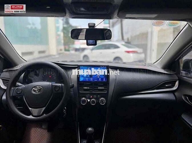 Toyota Vios 2023 E 1.5 MT- 78000km 100tr trả truoc