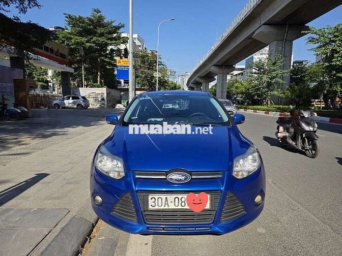 Ford Focus 2013, BKS 30A-08XXX, 1.6 AT, đi 8 vạn