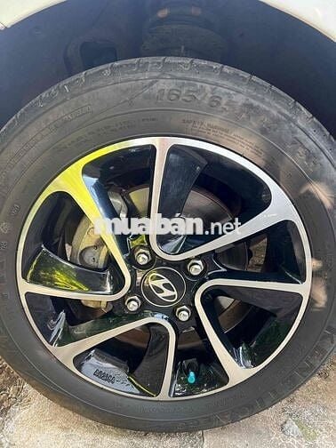 Hyundai Grand i10 2021 1.2 MT - 47000 km