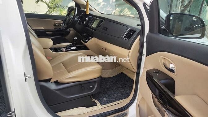 CHÍNH CHỦ BÁN KIA SEDONA, SX: 2020, XĂNG, GIÁ TỐT