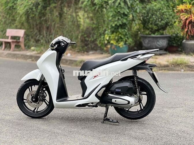 Shvn 125Cbs Trắng Đen Sporty Cuối 2021 Chủ Phố🎉🎉🎉
