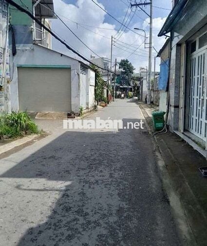 Đất lô góc 2 mặt tiền đường nhựa 6m thông xã Trung Chánh, Hóc Môn