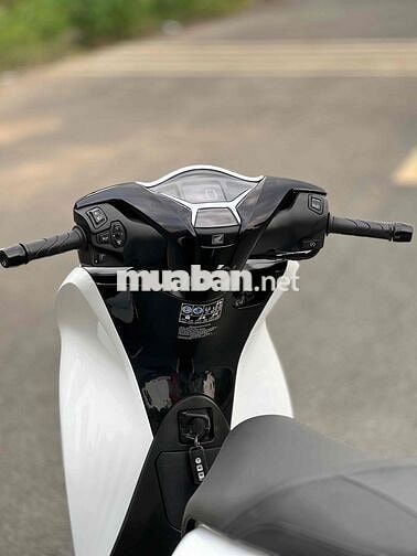 Shvn 125Cbs Trắng Đen Sporty Cuối 2021 Chủ Phố🎉🎉🎉