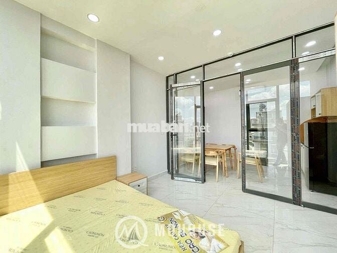 CHDV 1PN CỬA SỔ VIEW KÍNH NGAY BẮC HẢI - THANG MÁY FULL NỘI THẤT