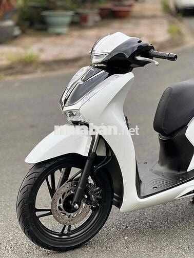 Shvn 125Cbs Trắng Đen Sporty Cuối 2021 Chủ Phố🎉🎉🎉